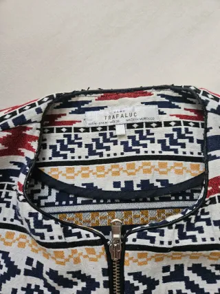 Chaqueta Zara Estampada Talla M