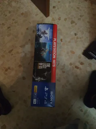 Scatola PS4 1TB PlayStation 4