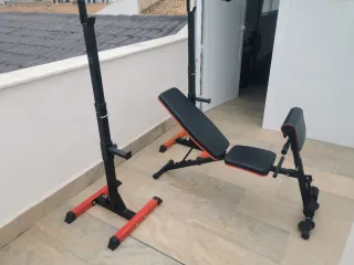 Banco de pesas y soporte para sentadillas