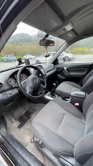 Toyota RAV4 2004