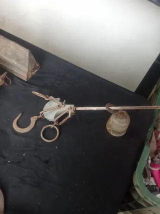 Balanza antigua de pesaje