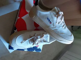 Autry Sneakers Beige/Bianche