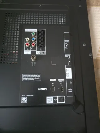 TV Panasonic 32 HD con mando