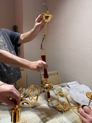 Lámpara araña 5 brazos metal y madera