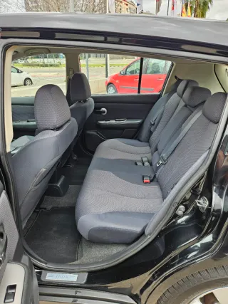 Nissan Tiida 2008