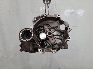 AUDI A1 2011 1,4 L gasolina 6 [mvr: velocidad] caja de cambios manual 2U300050NX