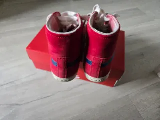 Zapatillas Puma Altas Rojas y Azules