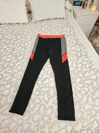 Mallas Gimnasio Mujer Negro y Rojo