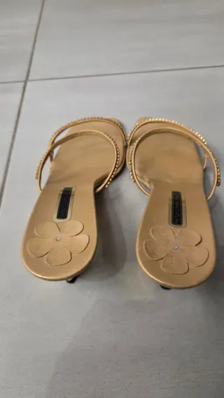 Ciabatte gioiello tacco basso oro