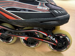 Patines Fila Primo XTA Negro/Rojo 45,5