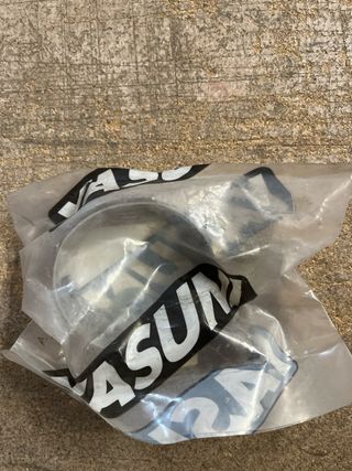 Abrazadera Yasuni 60mm Escape Competición