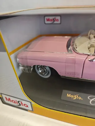 Maisto Cadillac Eldorado 1:18 Premier Edition