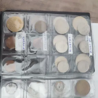 Álbum Colección Monedas Mundo 77 monedas