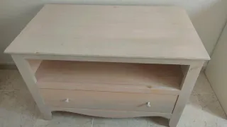 Mesa TV con cajón y hueco