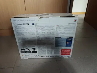 Caja de Consola PS3 80GB española CECHL04