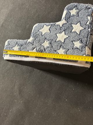 Escalera para mascotas con estrellas