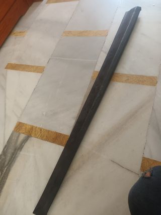 Moldura puerta conductor KIA XCEED 2024