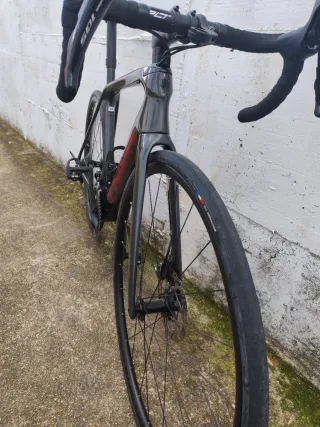 Trek Émonda SL5 2023 Talla 54 Impecable