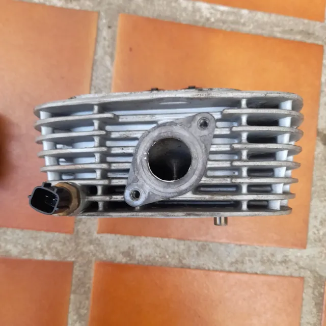 Culata Daelim Daystar Inyección