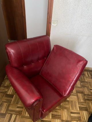 Sillón Vintage Rojo muy cómodo.