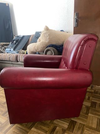 Sillón Vintage Rojo muy cómodo.