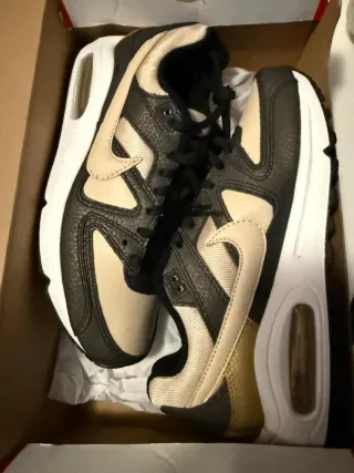 Nike Air Max Comandos PRM T38,5 originales