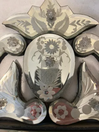 Espejo Veneciano Tallado 105x75