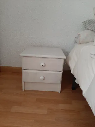 Mesilla de noche pino blanca