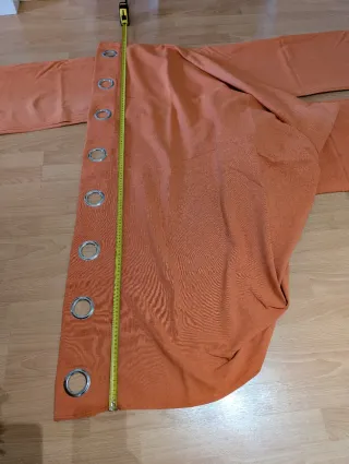 Confezione di tende arancioni