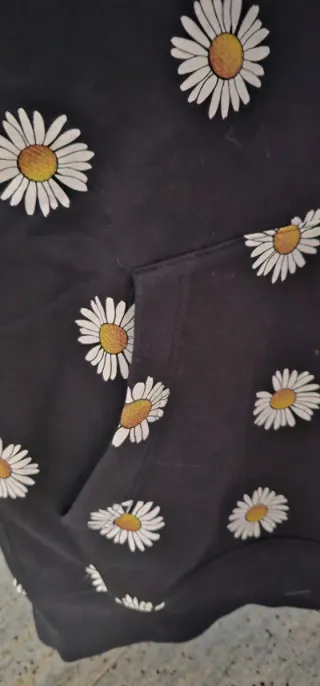 Felpa Nike Nera con Margherite Tg S