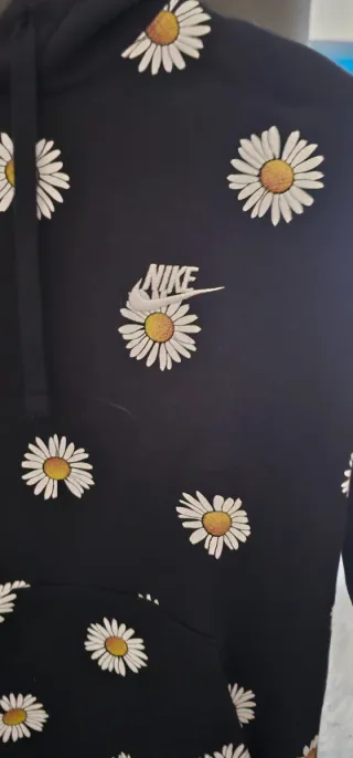 Felpa Nike Nera con Margherite Tg S