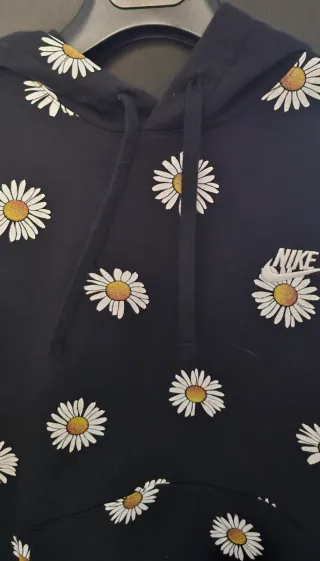 Felpa Nike Nera con Margherite Tg S