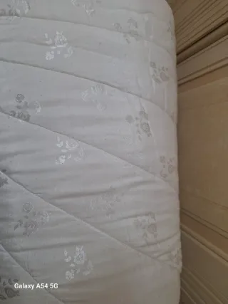 Elegante coperta bianca