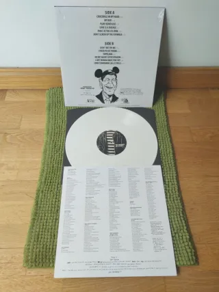 THE MANGES LP ALL IS WELL 2014 PUNK ROCK RAMONES