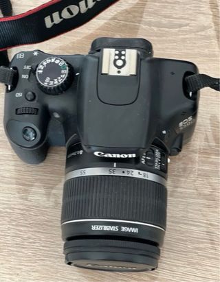 Cámara Canon EOS 550D + Bolso y Accesorios