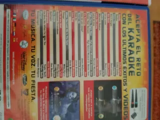 Micrófonos + Adaptador + 5 Juegos SingStar PS2