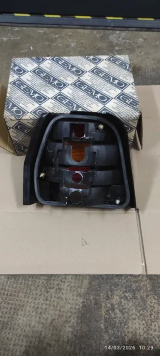 Piloto trasero derecho VW Polo MK2