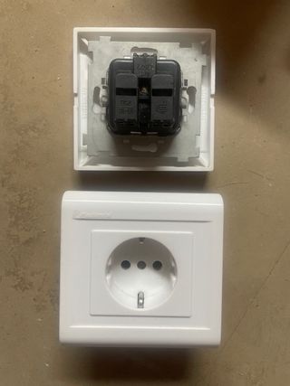 !!OPORTUNIDAD MECANISMOS ELÉCTRICOS PLASTIMETAL !!