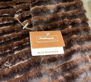 Chaqueta visón sintético rayas marrones