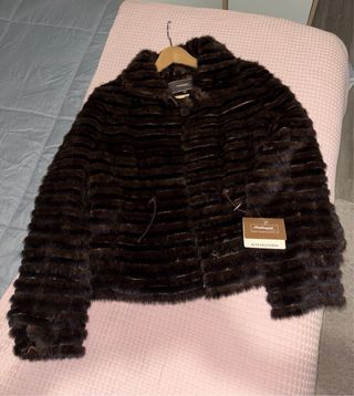 Chaqueta visón sintético rayas marrones