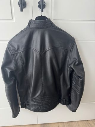 Cazadora Levi's de cuero negra