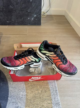 Nike Air Max Plus W Naranja Rosa