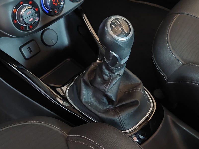 Opel Adam 1.4 Glam XER S&S 2018, foto 15