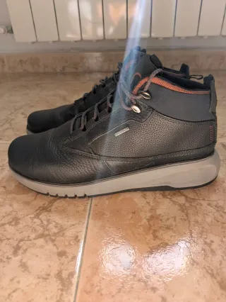 Botas Geox Aerantis 4x4 Azul Marino. PIEL ORIGINAL