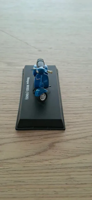 Vespa 90SS (1965) Scala 1/64