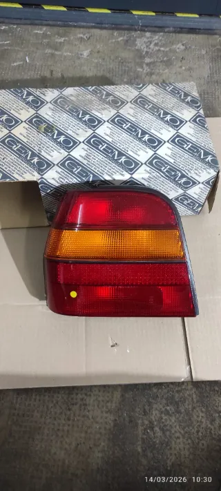 Piloto trasero izquierdo VW Polo MK2