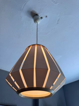 Lámpara de techo Ikea gris papel