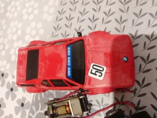 BMW M1 Scalextric Rojo