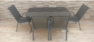 Mesa de cristal para patio + 4 sillas