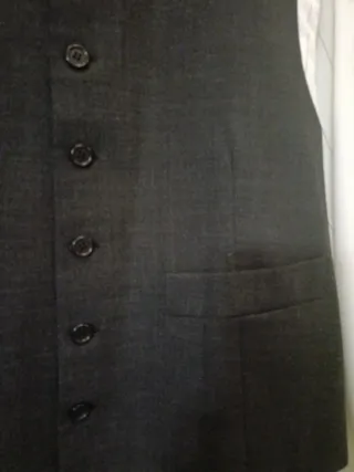 Chaleco hombre gris carbón